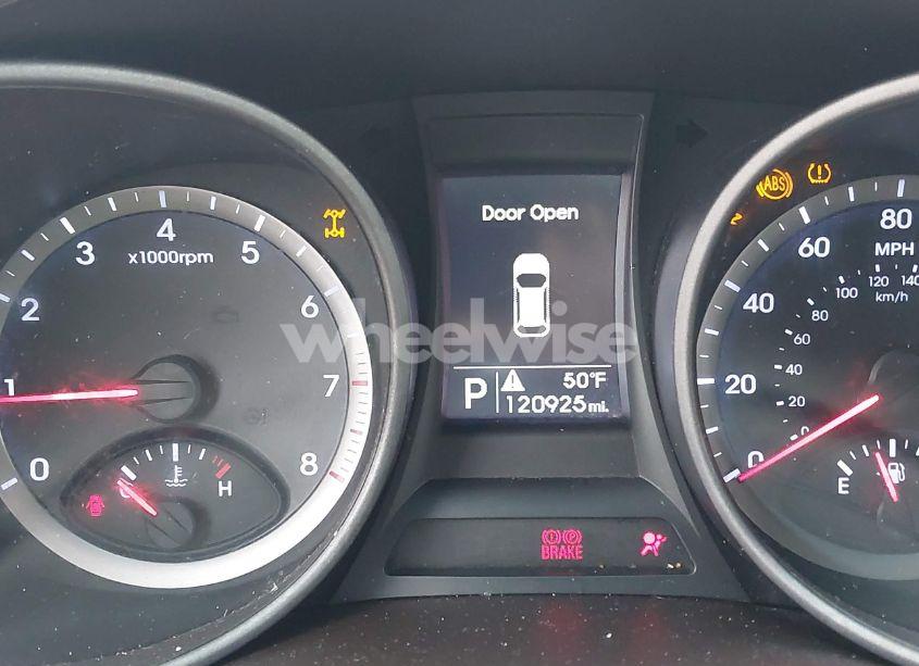 Photo 15 of 2016 Hyundai Santa FE SPORT 2.4L (VIN 5XYZTDLBXGG353241)