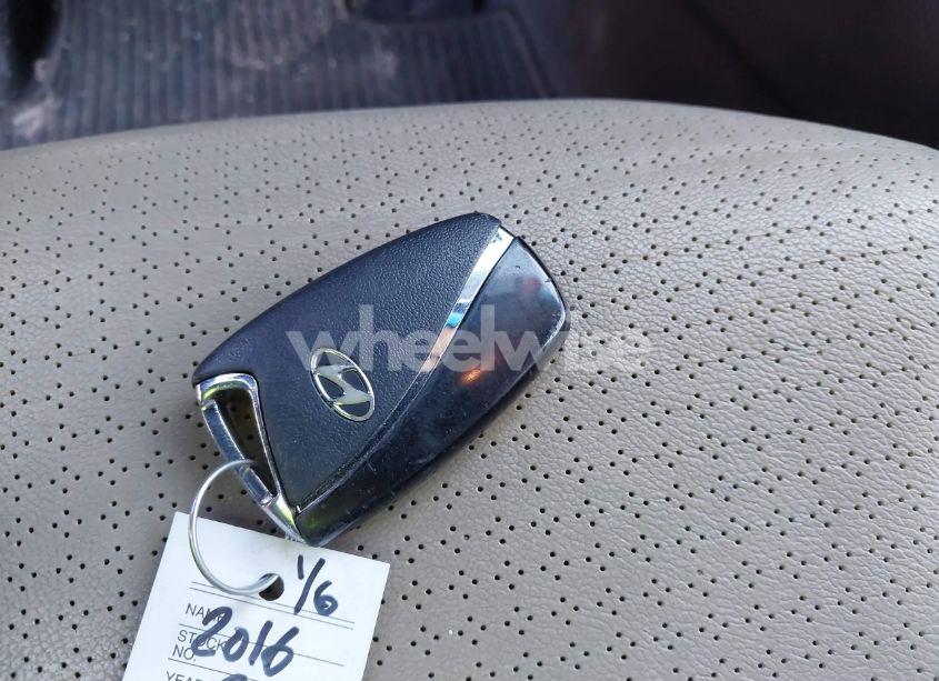 Photo 11 of 2016 Hyundai Santa FE SPORT 2.0L TURBO (VIN 5XYZU3LA4GG315373)