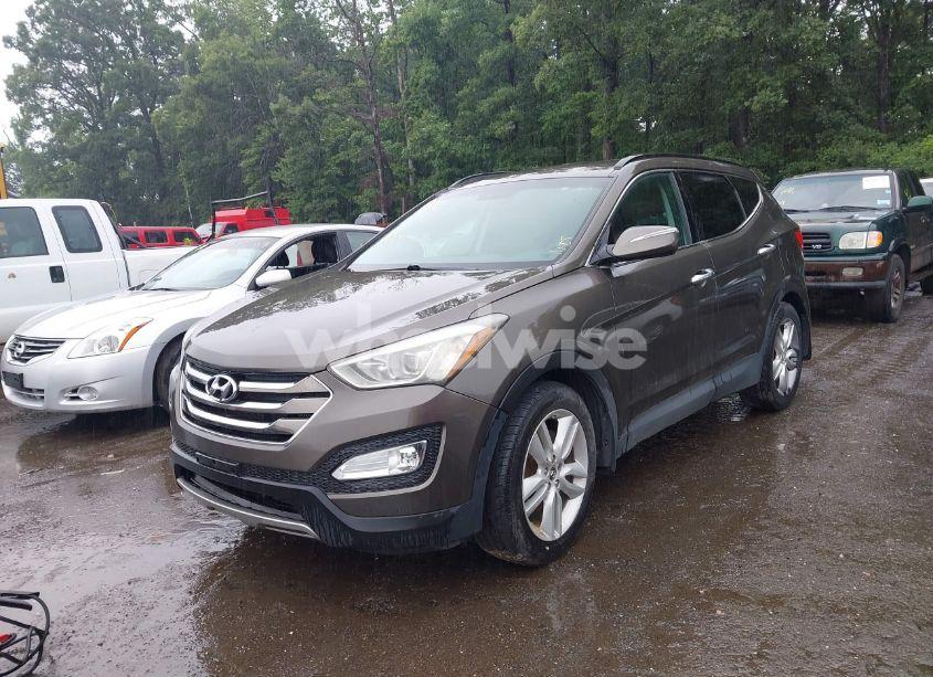 Photo 2 of 2013 Hyundai Santa FE SPORT 2.0T (VIN 5XYZU3LA9DG039784)