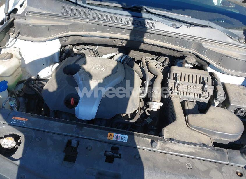 Photo 10 of 2013 Hyundai Santa FE SPORT 2.0T (VIN 5XYZU3LA9DG072168)