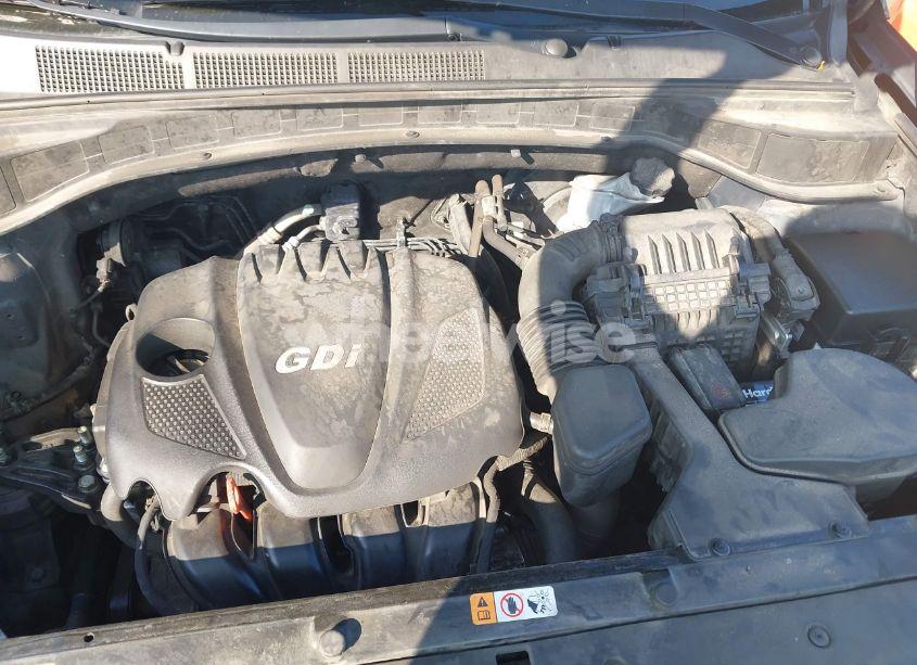 Photo 10 of 2013 Hyundai Santa FE SPORT (VIN 5XYZU3LB0DG021232)