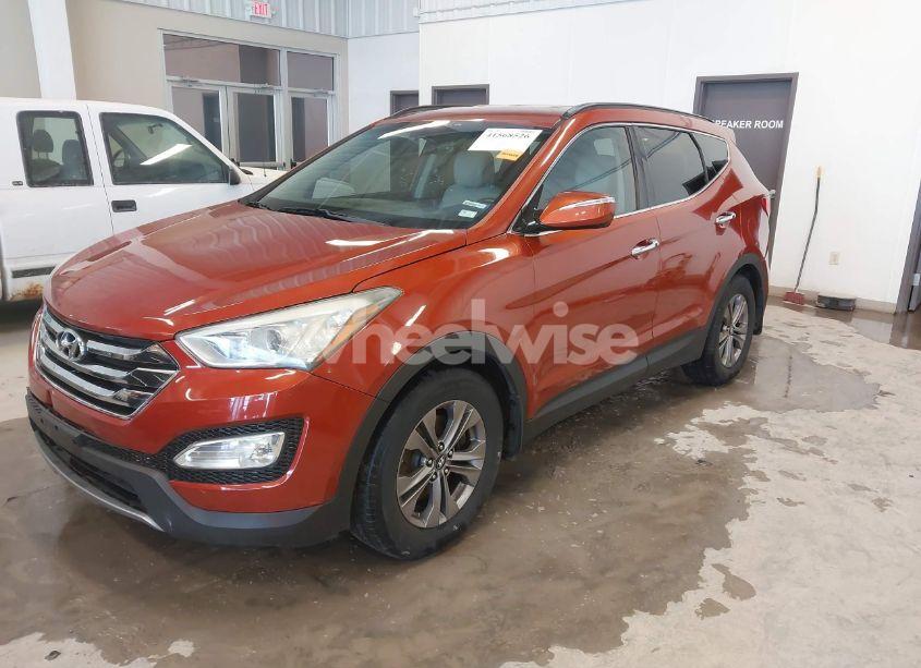 Photo 2 of 2013 Hyundai Santa FE SPORT (VIN 5XYZU3LB0DG070687)