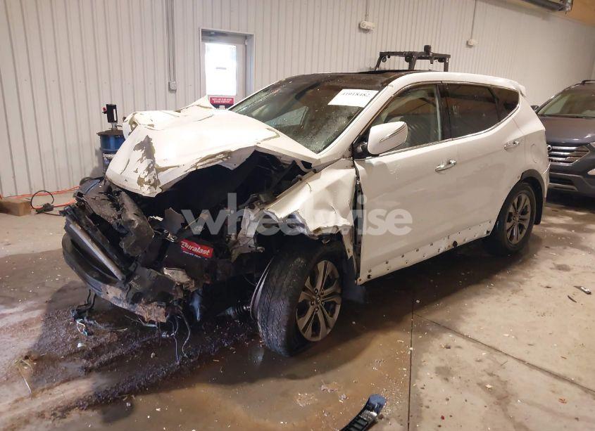 Photo 2 of 2013 Hyundai Santa FE SPORT (VIN 5XYZU3LB0DG092298)