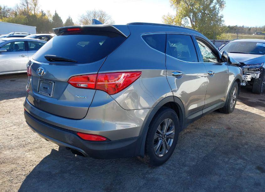 Photo 4 of 2016 Hyundai Santa FE SPORT 2.4L (VIN 5XYZU3LB0GG345303)