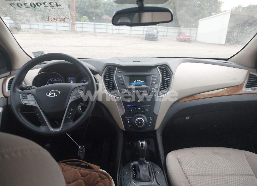 Photo 12 of 2016 Hyundai Santa FE SPORT 2.4L (VIN 5XYZU3LB0GG345673)