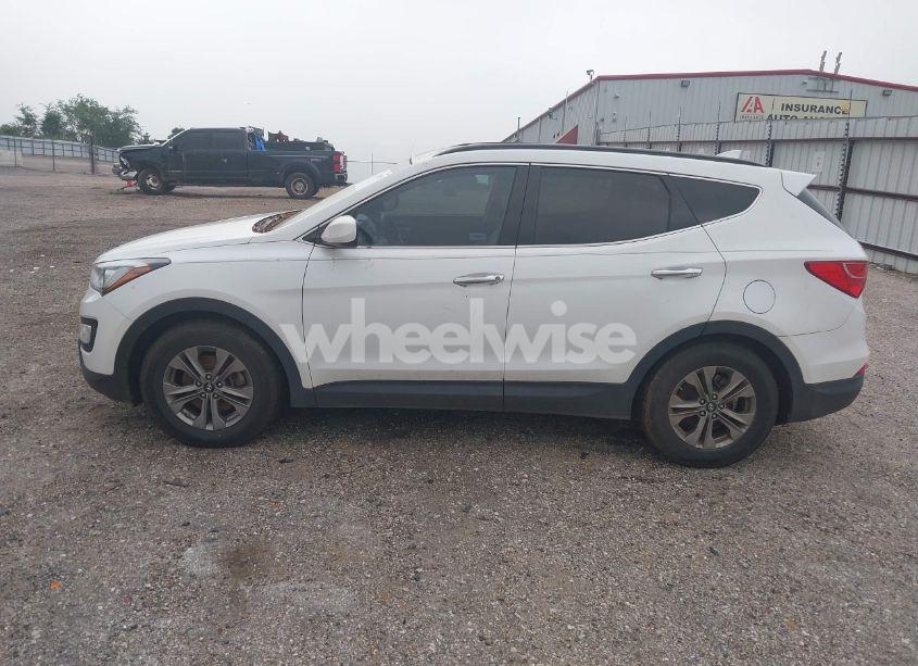 Photo 15 of 2016 Hyundai Santa FE SPORT 2.4L (VIN 5XYZU3LB0GG345673)