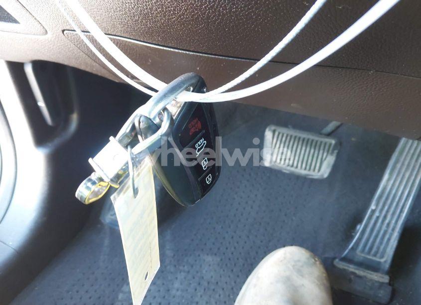 Photo 11 of 2016 Hyundai Santa FE SPORT 2.4L (VIN 5XYZU3LB0GG355412)