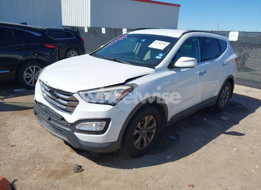 Photo 2 of 2016 Hyundai Santa FE SPORT 2.4L (VIN 5XYZU3LB0GG355412)