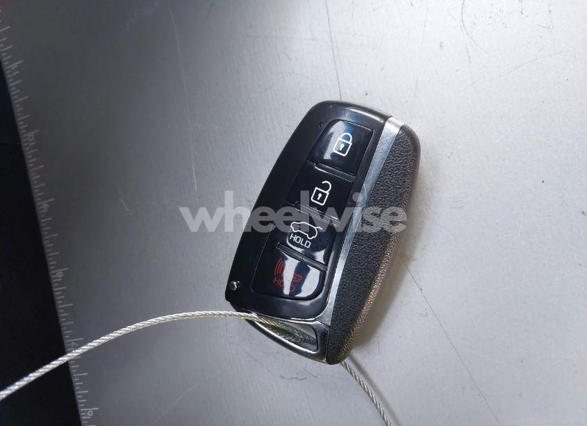 Photo 11 of 2017 Hyundai Santa FE SPORT 2.4L (VIN 5XYZU3LB0HG420910)