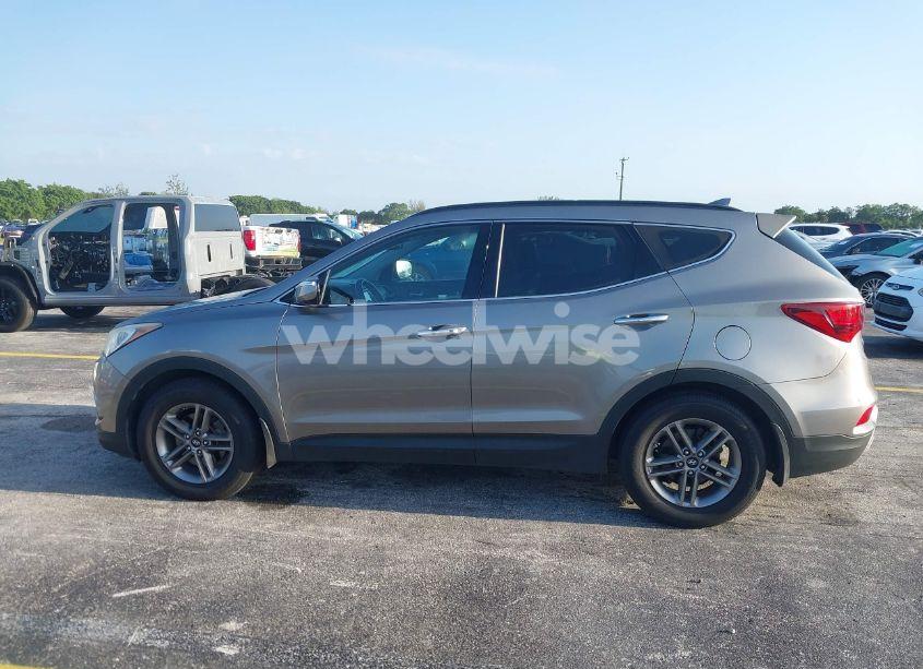 Photo 14 of 2017 Hyundai Santa FE SPORT 2.4L (VIN 5XYZU3LB0HG420910)