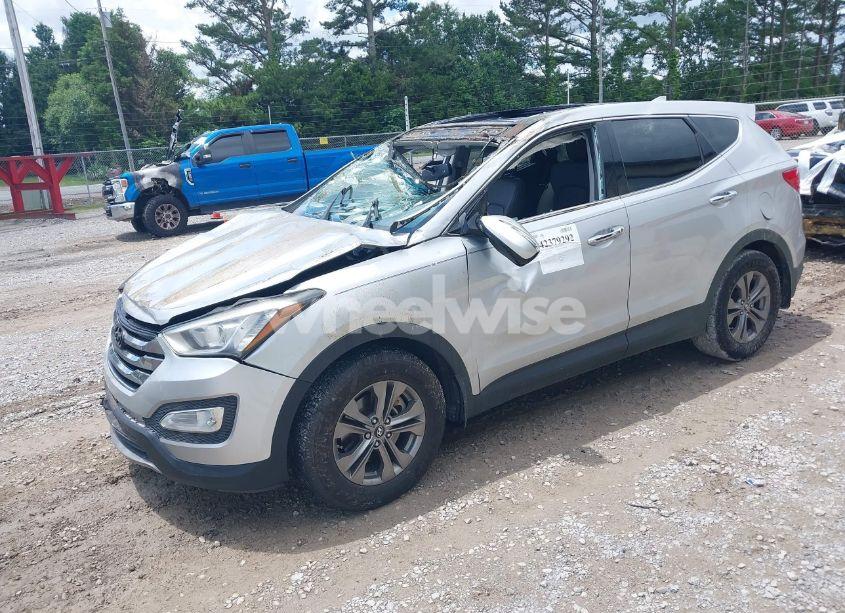 Photo 2 of 2013 Hyundai Santa FE SPORT (VIN 5XYZU3LB1DG099163)