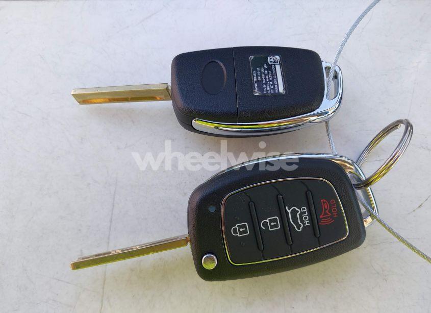 Photo 11 of 2014 Hyundai Santa FE SPORT 2.4L (VIN 5XYZU3LB1EG179841)