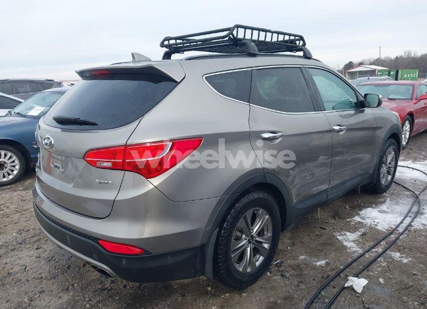 Photo 4 of 2016 Hyundai Santa FE SPORT 2.4L (VIN 5XYZU3LB1GG356777)
