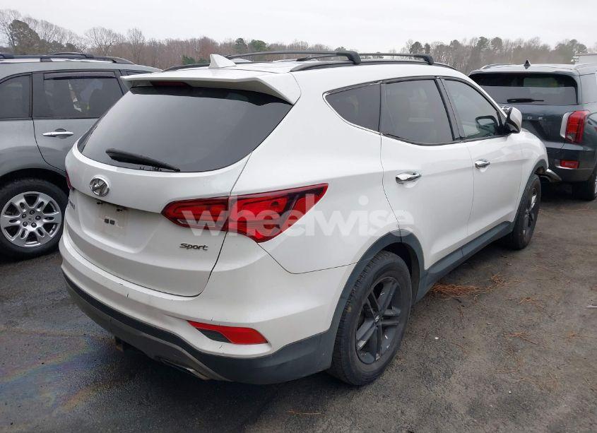Photo 4 of 2017 Hyundai Santa FE SPORT 2.4L (VIN 5XYZU3LB1HG386282)