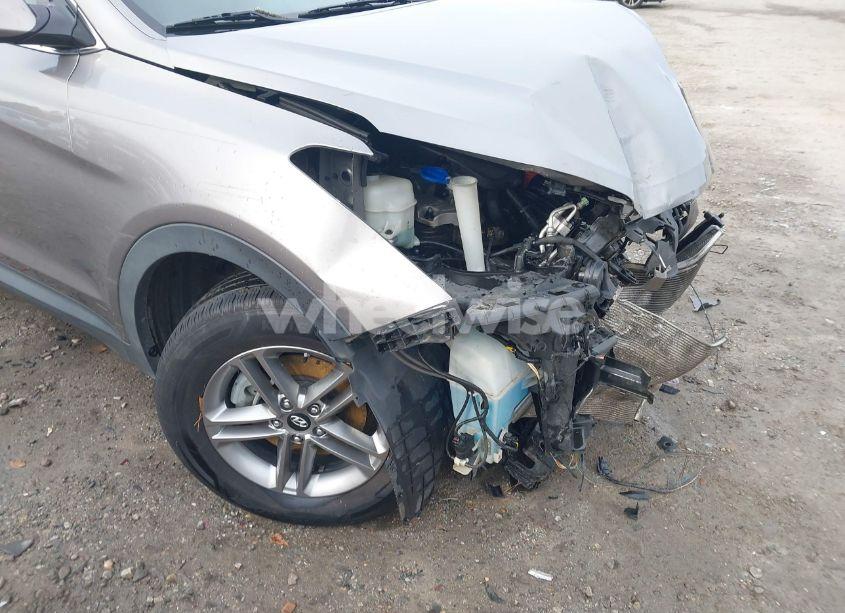 Photo 18 of 2017 Hyundai Santa FE SPORT 2.4L (VIN 5XYZU3LB1HG406479)