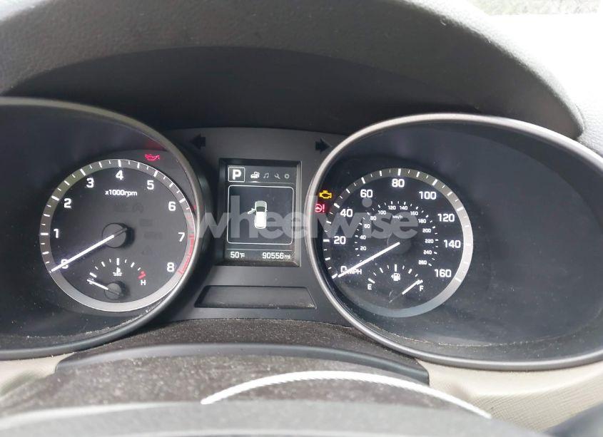 Photo 7 of 2017 Hyundai Santa FE SPORT 2.4L (VIN 5XYZU3LB1HG430832)