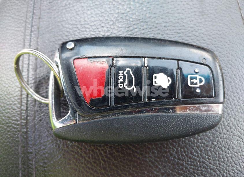 Photo 11 of 2013 Hyundai Santa FE SPORT (VIN 5XYZU3LB2DG031776)