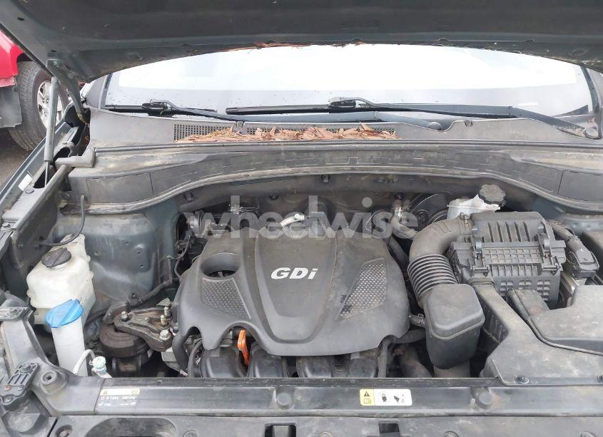 Photo 10 of 2013 Hyundai Santa FE SPORT (VIN 5XYZU3LB2DG104886)
