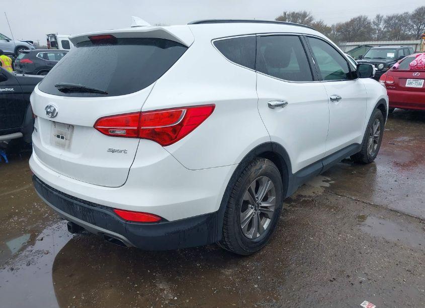 Photo 4 of 2016 Hyundai Santa FE SPORT 2.4L (VIN 5XYZU3LB2GG345769)