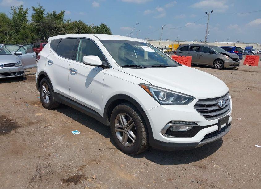 2017 Hyundai Santa FE SPORT 2.4L (VIN 5XYZU3LB2HG424697) main photo