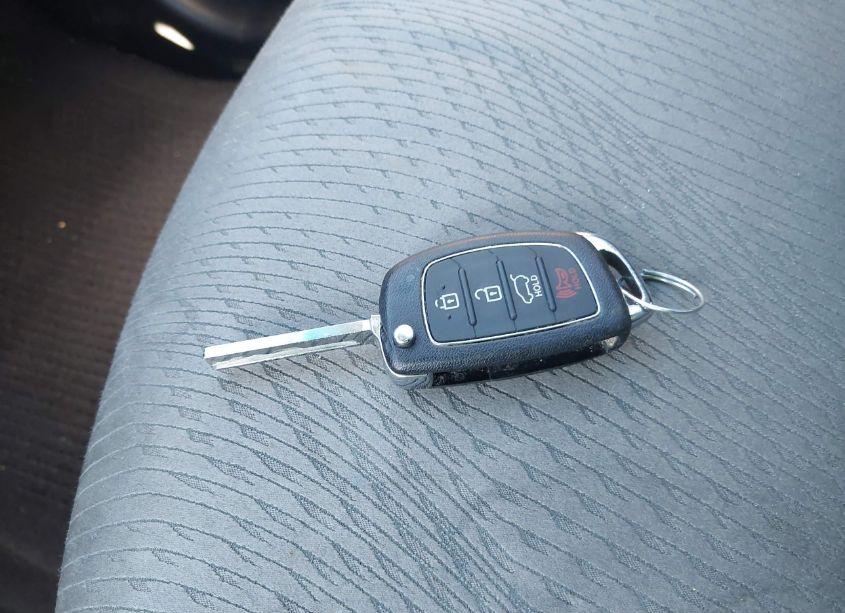 Photo 11 of 2015 Hyundai Santa FE SPORT 2.4L (VIN 5XYZU3LB3FG254962)