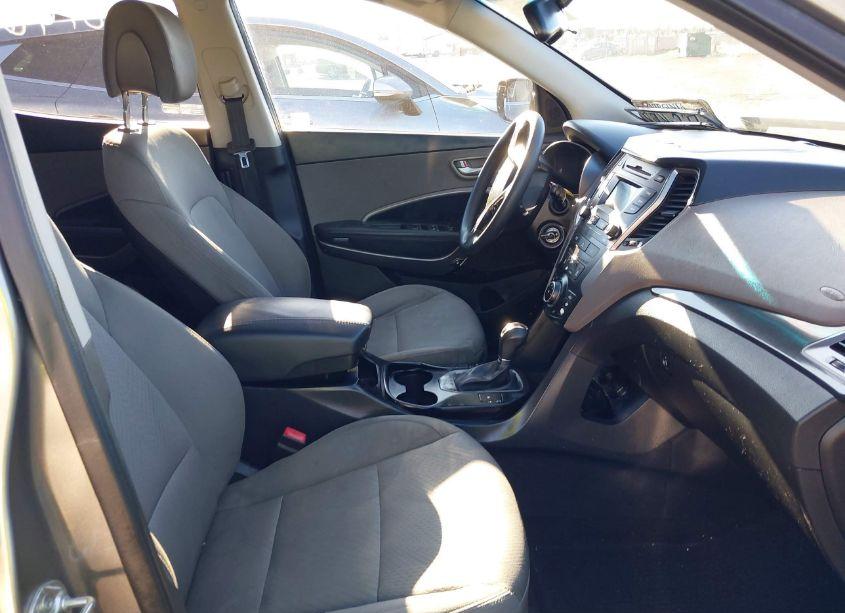 Photo 5 of 2015 Hyundai Santa FE SPORT 2.4L (VIN 5XYZU3LB3FG254962)