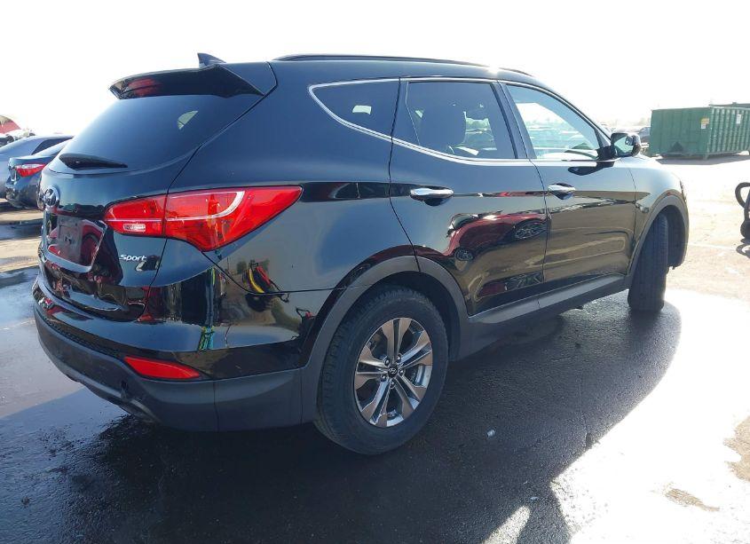 Photo 4 of 2015 Hyundai Santa FE SPORT 2.4L (VIN 5XYZU3LB3FG266416)