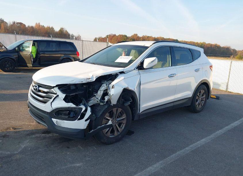 Photo 2 of 2013 Hyundai Santa FE SPORT (VIN 5XYZU3LB4DG013084)