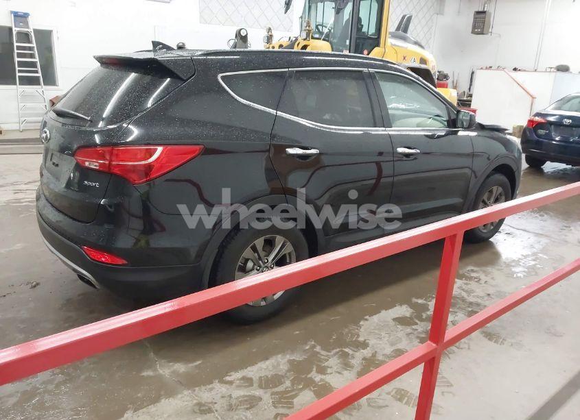 Photo 4 of 2013 Hyundai Santa FE SPORT (VIN 5XYZU3LB4DG121592)