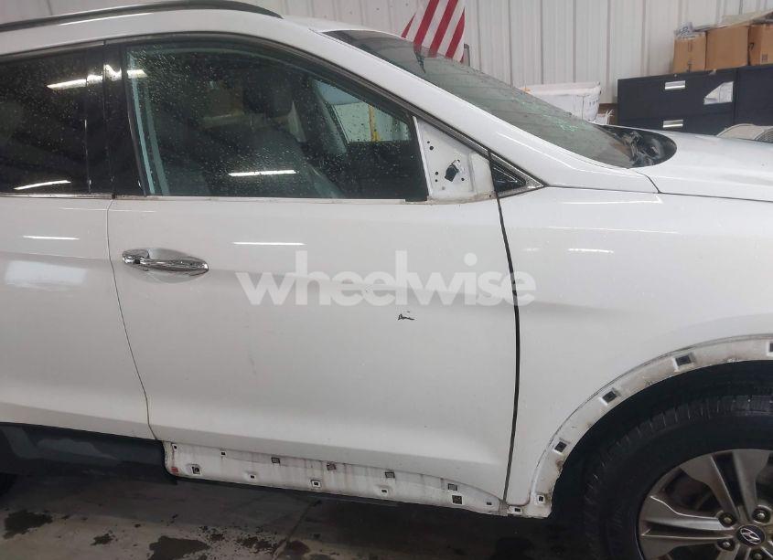 Photo 18 of 2014 Hyundai Santa FE SPORT 2.4L (VIN 5XYZU3LB4EG150267)