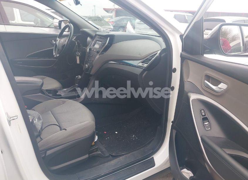 Photo 5 of 2014 Hyundai Santa FE SPORT 2.4L (VIN 5XYZU3LB4EG194267)