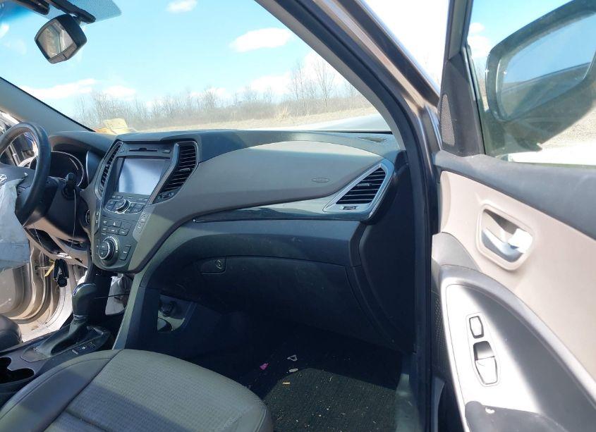 Photo 5 of 2014 Hyundai Santa FE SPORT 2.4L (VIN 5XYZU3LB4EG195824)