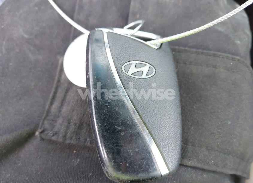 Photo 11 of 2016 Hyundai Santa FE SPORT 2.4L (VIN 5XYZU3LB4GG327628)