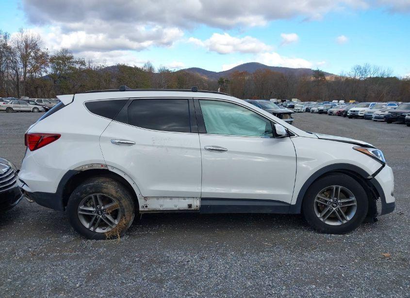 Photo 14 of 2017 Hyundai Santa FE SPORT 2.4L (VIN 5XYZU3LB4HG402815)
