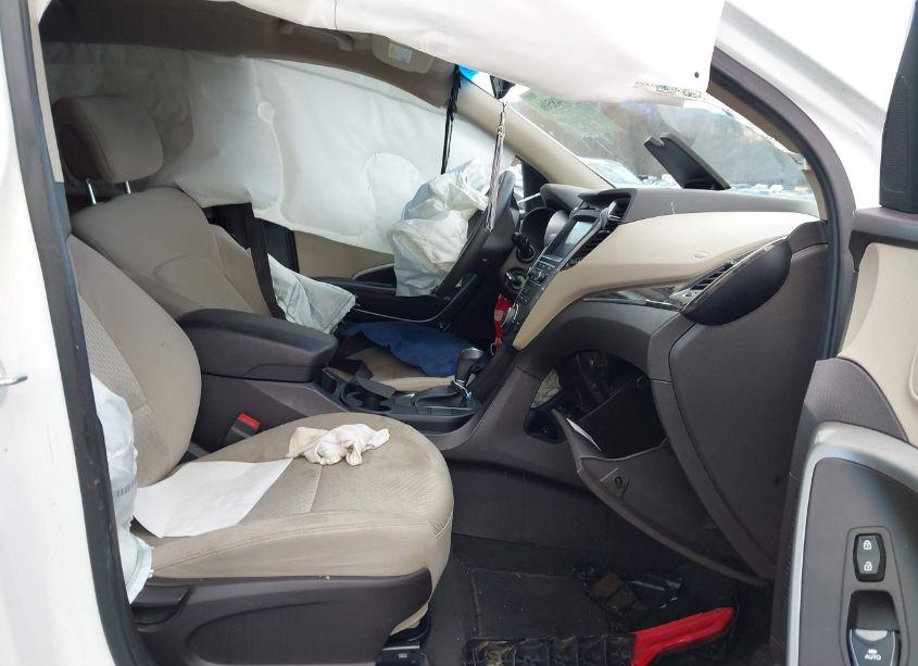 Photo 5 of 2017 Hyundai Santa FE SPORT 2.4L (VIN 5XYZU3LB4HG402815)