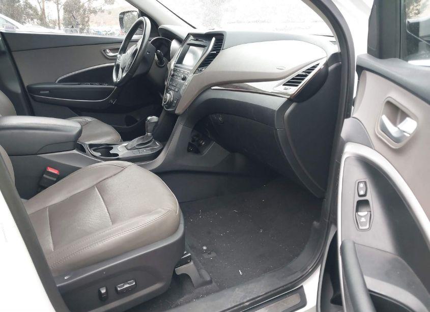 Photo 5 of 2017 Hyundai Santa FE SPORT 2.4L (VIN 5XYZU3LB4HG409537)