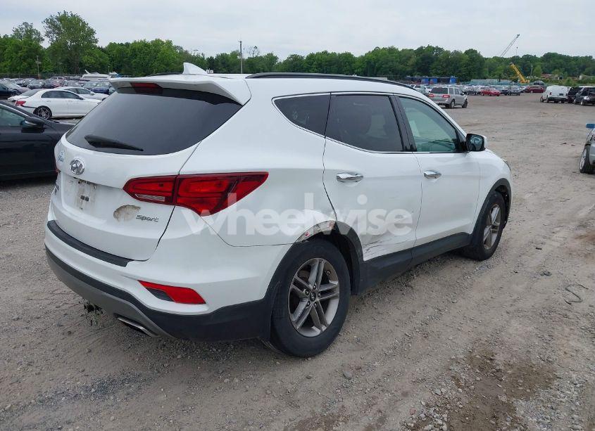 Photo 4 of 2017 Hyundai Santa FE SPORT 2.4L (VIN 5XYZU3LB4HG444370)