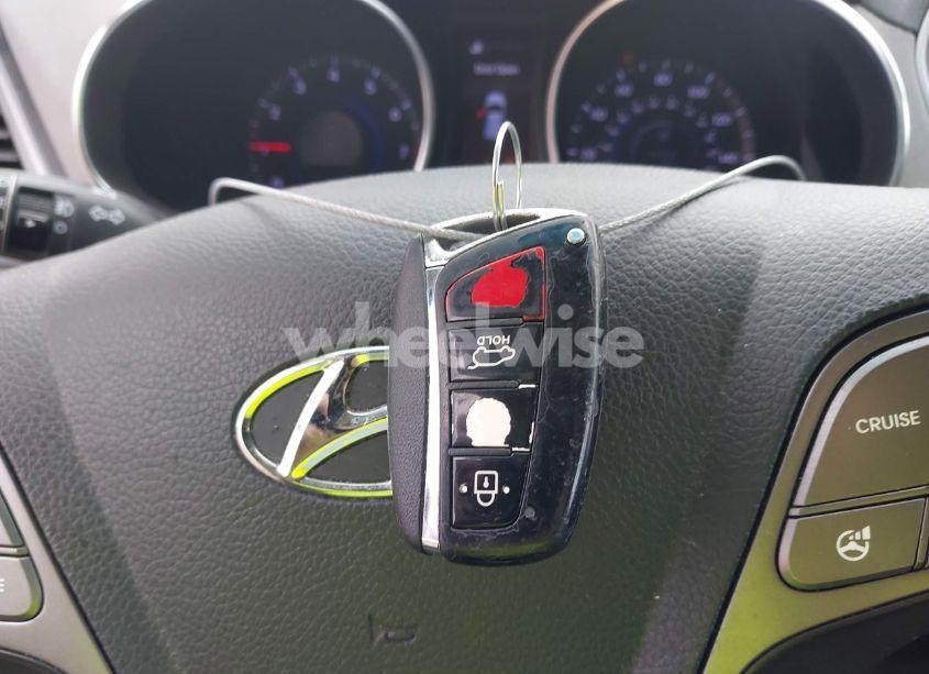 Photo 11 of 2013 Hyundai Santa FE SPORT (VIN 5XYZU3LB5DG057627)