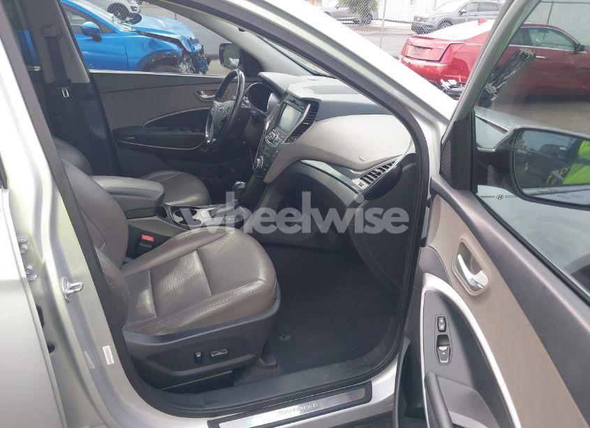 Photo 5 of 2014 Hyundai Santa FE SPORT 2.4L (VIN 5XYZU3LB5EG184685)