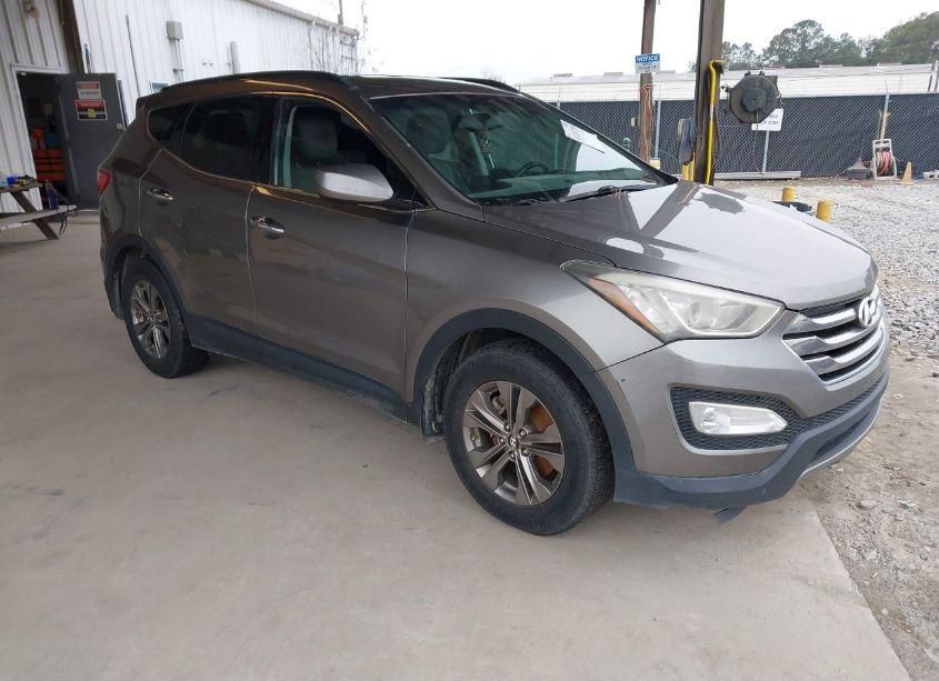 2014 Hyundai Santa FE SPORT 2.4L (VIN 5XYZU3LB5EG192558) main photo