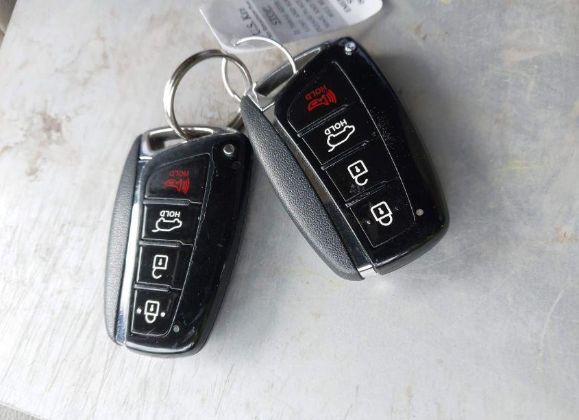 Photo 11 of 2014 Hyundai Santa FE SPORT 2.4L (VIN 5XYZU3LB5EG225705)