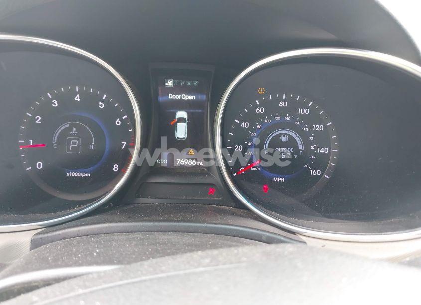 Photo 7 of 2015 Hyundai Santa FE SPORT 2.4L (VIN 5XYZU3LB5FG268006)