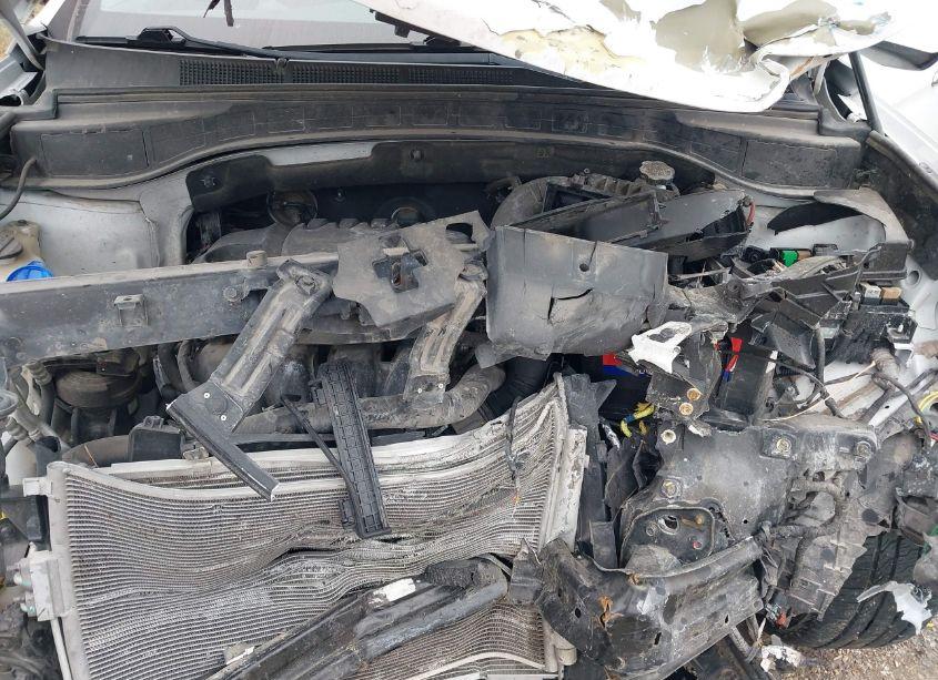 Photo 10 of 2015 Hyundai Santa FE SPORT 2.4L (VIN 5XYZU3LB5FG286036)