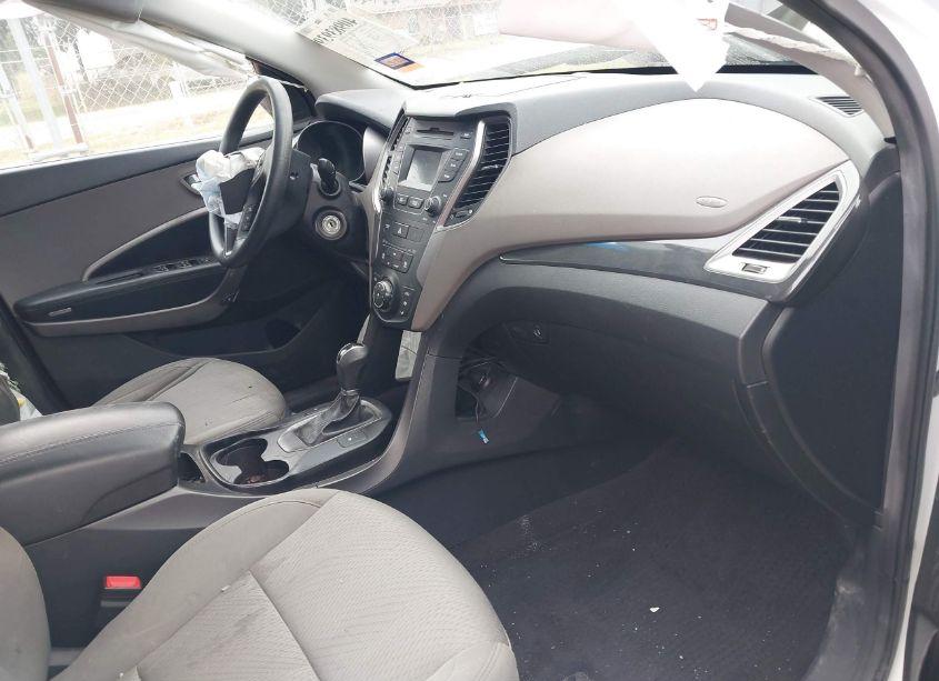 Photo 5 of 2015 Hyundai Santa FE SPORT 2.4L (VIN 5XYZU3LB5FG286036)
