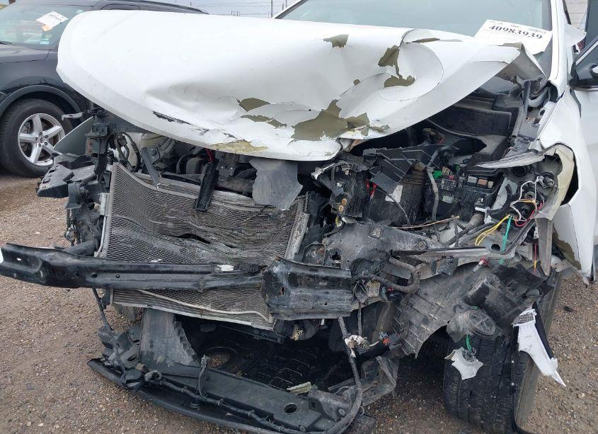 Photo 6 of 2015 Hyundai Santa FE SPORT 2.4L (VIN 5XYZU3LB5FG286036)