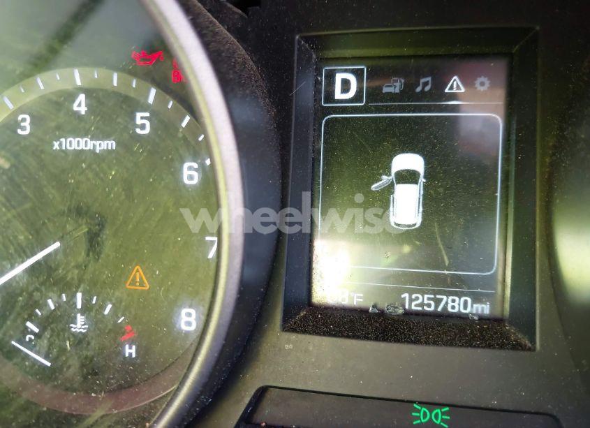 Photo 16 of 2017 Hyundai Santa FE SPORT 2.4L (VIN 5XYZU3LB5HG429716)