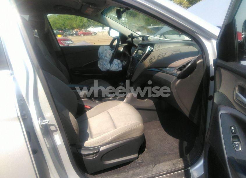 Photo 5 of 2013 Hyundai Santa FE SPORT (VIN 5XYZU3LB6DG045860)
