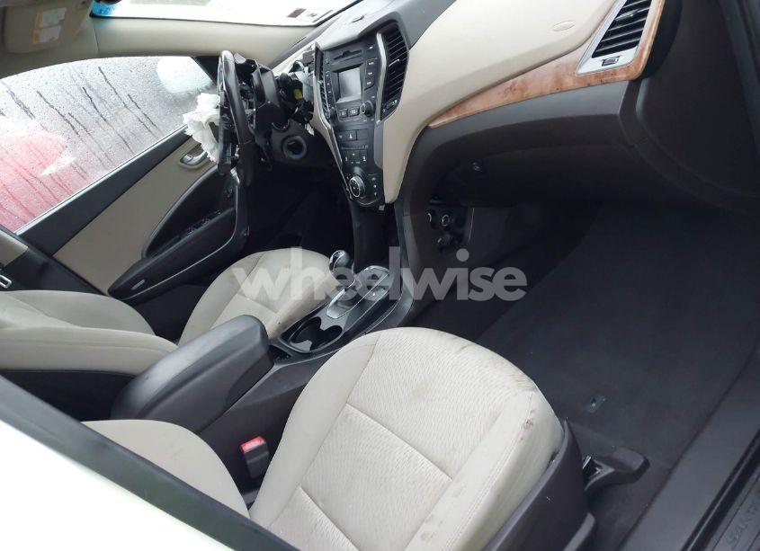 Photo 5 of 2014 Hyundai Santa FE SPORT 2.4L (VIN 5XYZU3LB6EG135821)