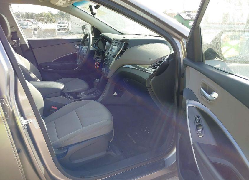 Photo 5 of 2016 Hyundai Santa FE SPORT 2.4L (VIN 5XYZU3LB6GG379276)