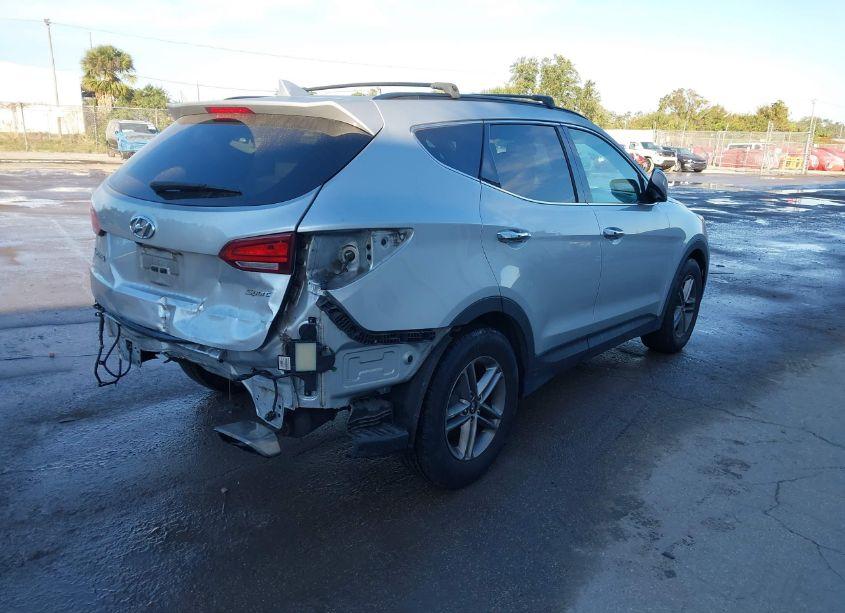 Photo 4 of 2018 Hyundai Santa FE SPORT 2.4L (VIN 5XYZU3LB6JG544489)